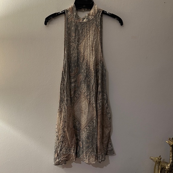 Free People Backless Dress - Gray and Tan - Preloved - Picture 2 of 6